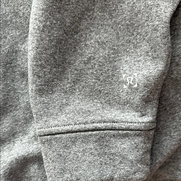 Men's Lululemon Grey Fleece Hoodie. Men’s Large. - Picture 3 of 4